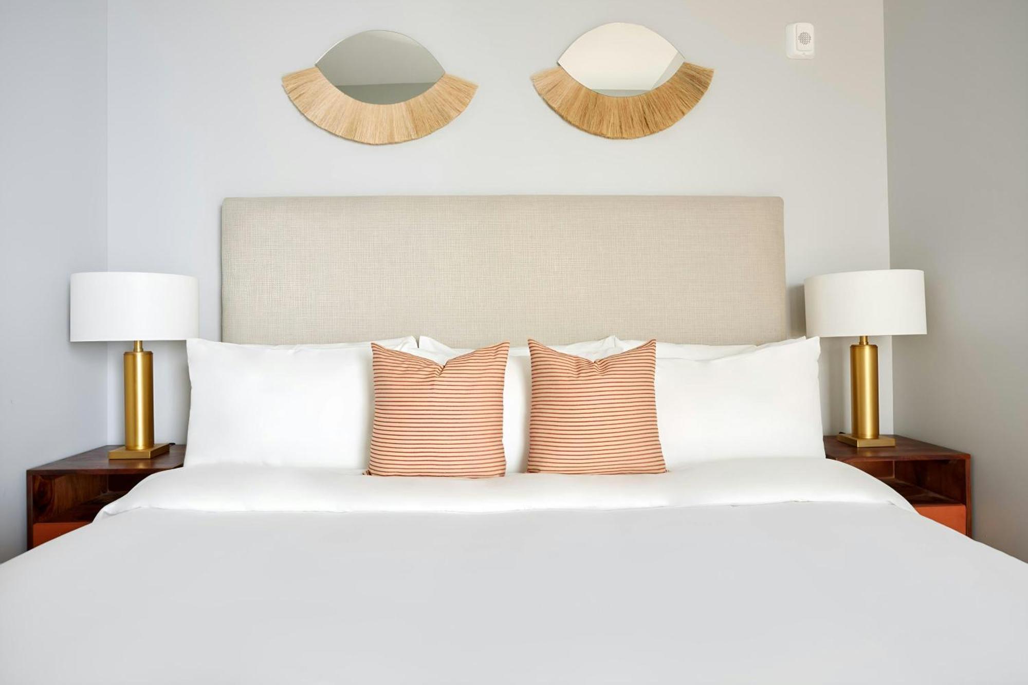 نيو أورلينز Sonder By Marriott Bonvoy The Vitascope Apartments French Quarter المظهر الخارجي الصورة