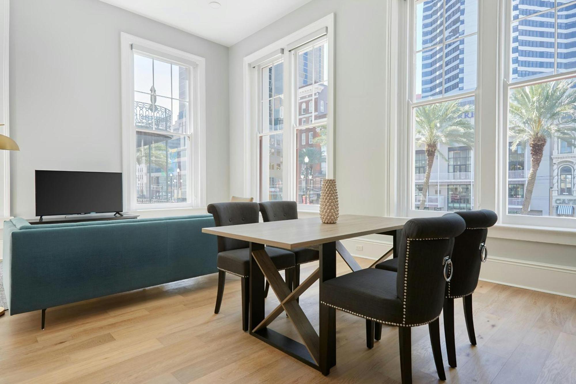 نيو أورلينز Sonder By Marriott Bonvoy The Vitascope Apartments French Quarter المظهر الخارجي الصورة